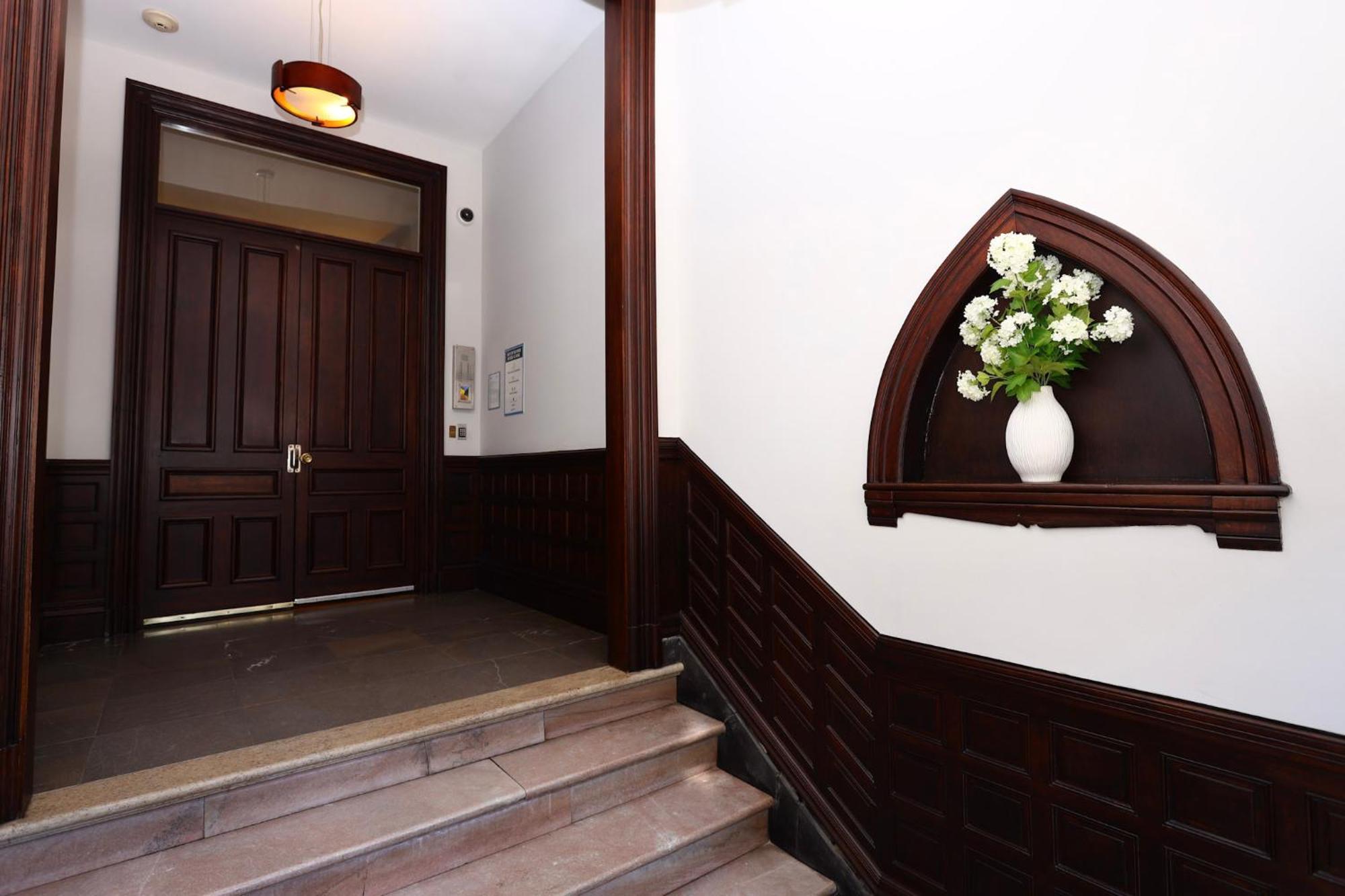 Furnished Newbury Street Studio, #6 บอสตัน ภายนอก รูปภาพ