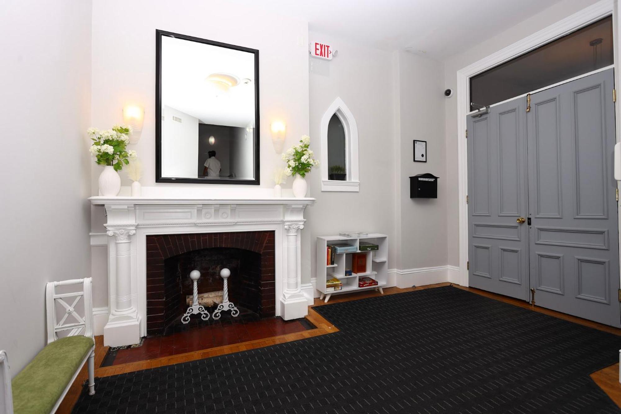 Furnished Newbury Street Studio, #6 บอสตัน ภายนอก รูปภาพ
