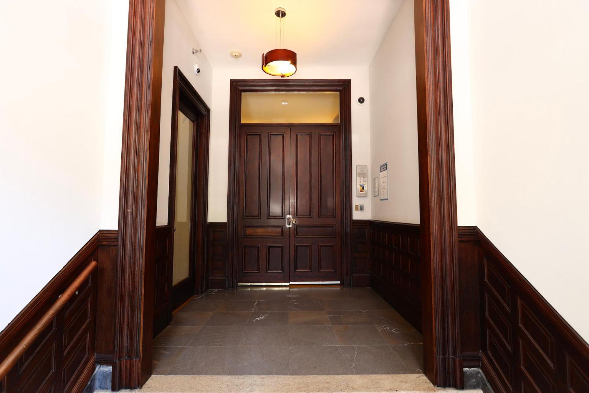 Furnished Newbury Street Studio, #6 บอสตัน ภายนอก รูปภาพ